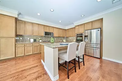15592 Iron Spring Lane, Fontana, CA 92336 - Photo 13