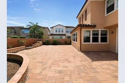 10062 Elizabeth, Buena Park, CA 90620 - Photo 3
