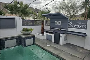 54925 Avenida Alvarado, La Quinta, CA 92253 - Photo 15