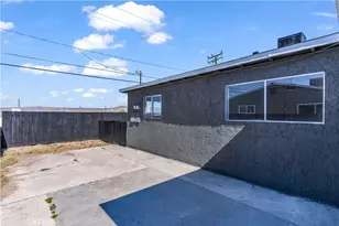 813 E Fredricks St, Barstow, CA 92311 - Photo 13
