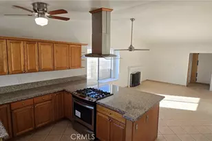 1961 Overland, Colton, CA 92324 - Photo 5