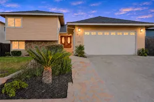 977 Oakhorne, Harbor City, CA 90710 - Photo 1