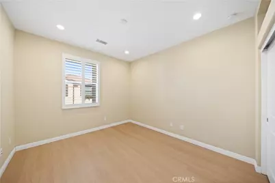 190 Crescent Moon, Irvine, CA 92602 - Photo 27