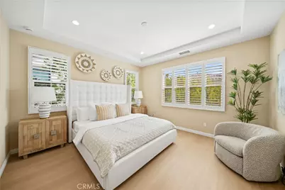 190 Crescent Moon, Irvine, CA 92602 - Photo 33