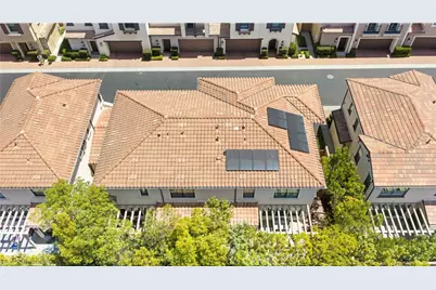 190 Crescent Moon, Irvine, CA 92602 - Photo 53