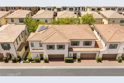 190 Crescent Moon, Irvine, CA 92602 - Photo 51