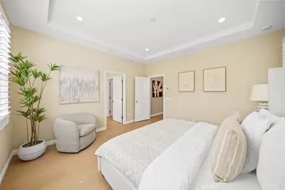 190 Crescent Moon, Irvine, CA 92602 - Photo 35