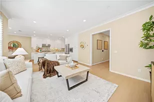 190 Crescent Moon, Irvine, CA 92602 - Photo 9