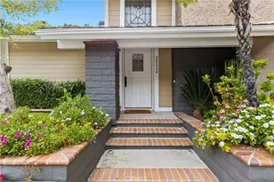 20224 Chapter, Woodland Hills, CA 91364 - Photo 3