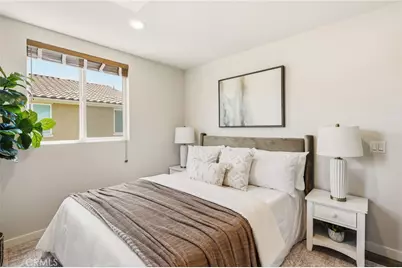 14700 Sherman Way, Van Nuys, CA 91405 - Photo 19