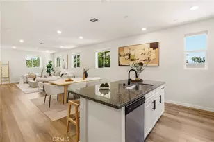 14700 Sherman Way, Van Nuys, CA 91405 - Photo 3