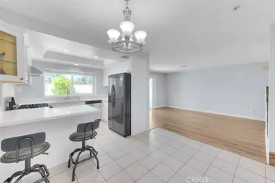 353 E Phillips, Pomona, CA 91766 - Photo 13
