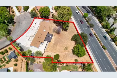 2128 Oak Crest, Riverside, CA 92506 - Photo 31