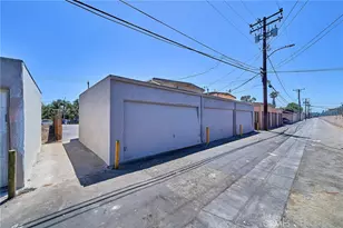 2001 W Myrtle, Santa Ana, CA 92703 - Photo 25
