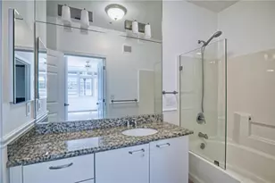 1480 Broadway, San Diego, CA 92101 - Photo 21