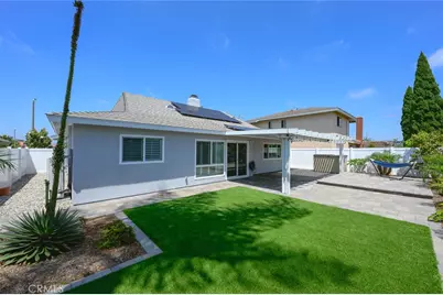 9952 Effingham, Huntington Beach, CA 92646 - Photo 11