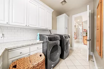 325 N Terrace View, Monrovia, CA 91016 - Photo 33