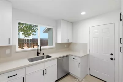 6405 N Ventura Avenue, San Bernardino, CA 92407 - Photo 13