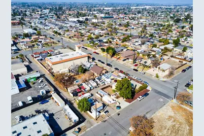584 E H Street, Colton, CA 92324 - Photo 13