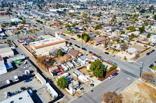 584 E H St, Colton, CA 92324 - Photo 13