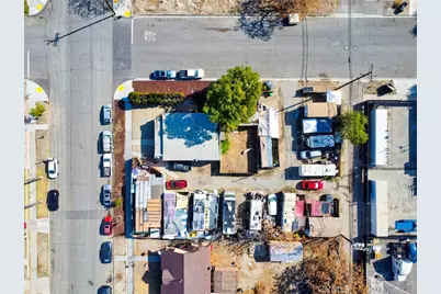 584 E H Street, Colton, CA 92324 - Photo 7