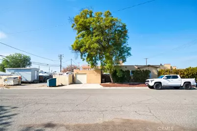 584 E H Street, Colton, CA 92324 - Photo 3