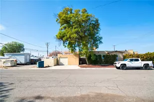 584 E H St, Colton, CA 92324 - Photo 3