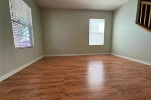 40251 Pantano, Palmdale, CA 93550 - Photo 3