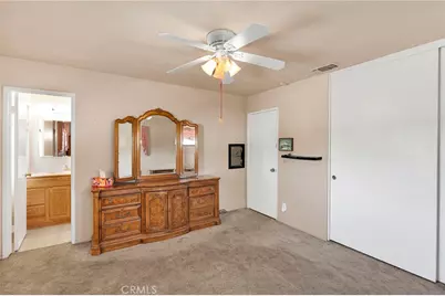 10387 Kern, Hesperia, CA 92345 - Photo 27