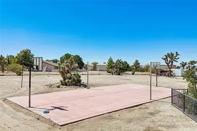 11374 Arena Road, Pinon Hills, CA 92372 - Photo 37