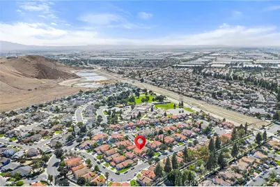 14311 Hillcrest Dr, Fontana, CA 92337 - Photo 23