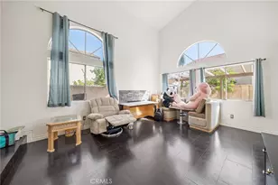 14311 Hillcrest Dr, Fontana, CA 92337 - Photo 7