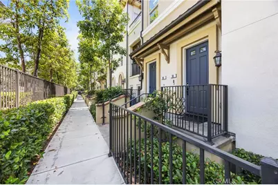 90 Renewal, Irvine, CA 92618 - Photo 25