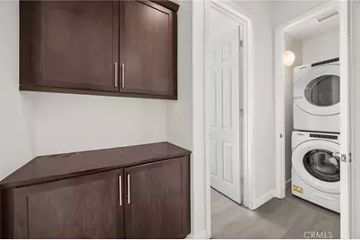 90 Renewal, Irvine, CA 92618 - Photo 11