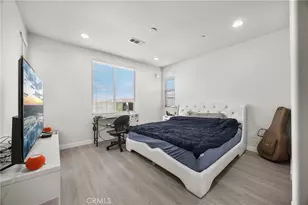90 Renewal, Irvine, CA 92618 - Photo 15