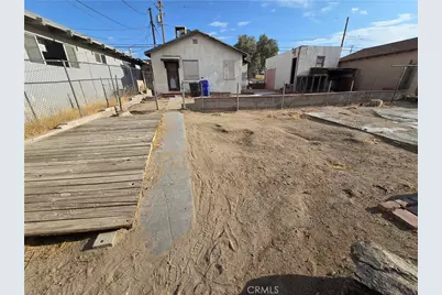 116 E Fredrick St, Barstow, CA 92311 - Photo 13