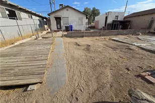 116 E Fredrick St, Barstow, CA 92311 - Photo 13