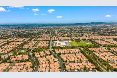 73 Brixton, Irvine, CA 92620 - Photo 59