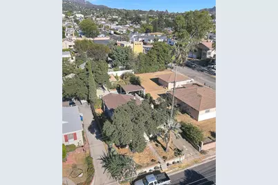 10610 Woodward, Sunland, CA 91040 - Photo 21