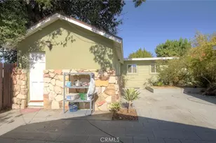 10610 Woodward, Sunland, CA 91040 - Photo 55