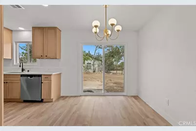 7776 Hemlock, Hesperia, CA 92345 - Photo 11