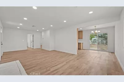 7776 Hemlock, Hesperia, CA 92345 - Photo 9