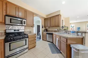 658 E Phillips Blvd, Pomona, CA 91766 - Photo 33