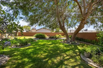 9596 Tangelo Ave, Fontana, CA 92335 - Photo 25