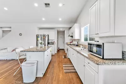 2492 E Williamsburg, Ontario, CA 91761 - Photo 13