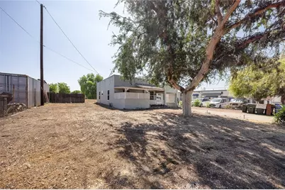 28 S Vista Place, Upland, CA 91786 - Photo 13