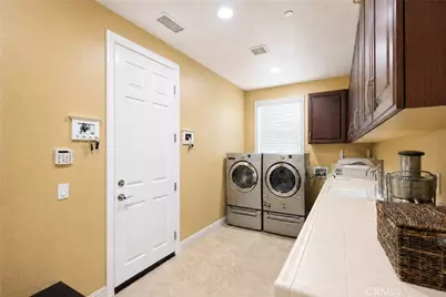1115 Maravilla, Corona, CA 92881 - Photo 49