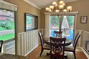 109 Rockledge Ln, Lake Arrowhead, CA 92352 - Photo 7