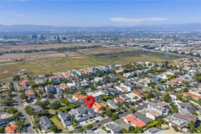 7839 W 80th Street, Playa del Rey, CA 90293 - Photo 35