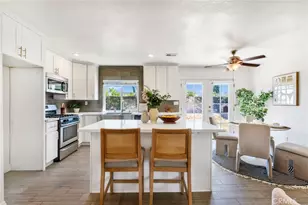 10155 Hemlock St, Rancho Cucamonga, CA 91730 - Photo 9